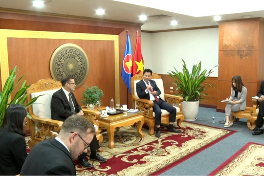 Bộ trưởng Đặng Quốc Khánh tiếp Đại sứ Australia tại Việt Nam