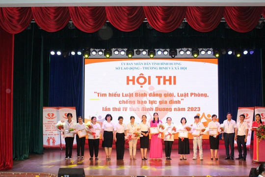 URC Việt Nam: Phát triển bền vững gắn với an sinh xã hội và bình đẳng giới