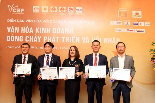 KVT nhận chứng nhận văn hóa kinh doanh Việt Nam