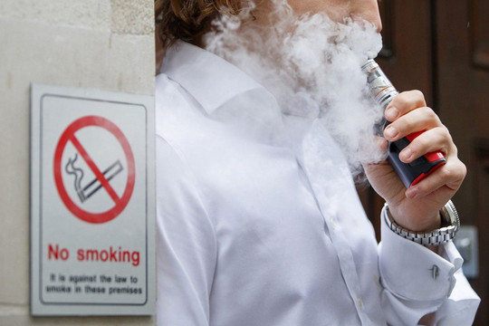 Đại diện WHO tại Việt Nam: Cần các giải pháp thể chế hóa quy định cấm hoàn toàn thuốc lá mới trong luật