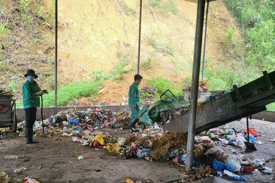 Điện Biên: Hiệu quả trong xử lý rác thải sinh hoạt