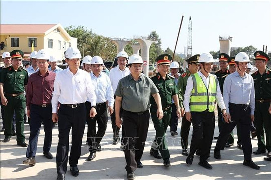 Thủ tướng: Phấn đấu hoàn thành ga T3 Tân Sơn Nhất đúng dịp 50 năm giải phóng miền Nam
