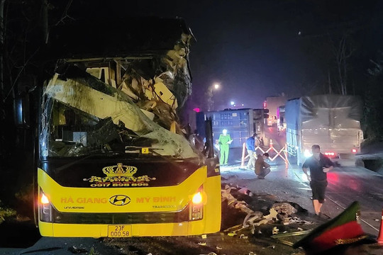 Thủ tướng chỉ đạo khắc phục hậu quả vụ tai nạn giao thông đặc biệt nghiêm trọng tại tỉnh Tuyên Quang