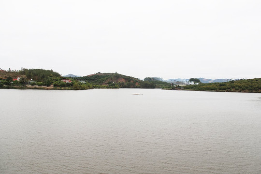 Bắc Giang: Tổ chức quan trắc khí tượng thủy văn đối với đập, hồ chứa nước