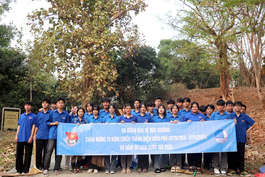Điện Biên: Đoàn viên thanh niên ra quân bảo vệ môi trường
