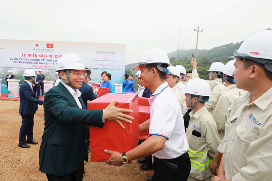 Quảng Bình: Triển khai thi công dự án cải tạo đường sắt khu vực đèo Khe Nét