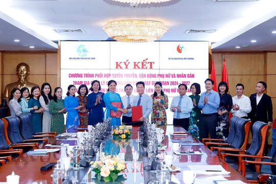 Bộ Tài nguyên và Môi trường và Trung ương Hội Liên hiệp Phụ nữ Việt Nam phối hợp quản lý chất thải rắn sinh hoạt