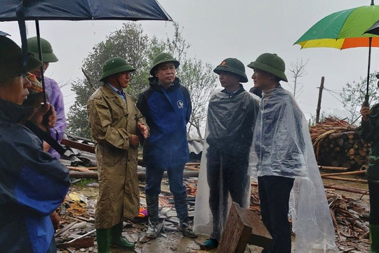 Yên Bái: Tập trung khắc phục thiệt hại sau mưa đá, dông lốc