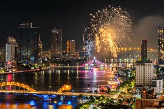 Sun Group tiếp tục đồng hành tổ chức Lễ hội pháo hoa quốc tế Đà Nẵng – DIFF 2024