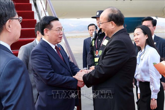 Chủ tịch Quốc hội Vương Đình Huệ thăm tỉnh Vân Nam, Trung Quốc