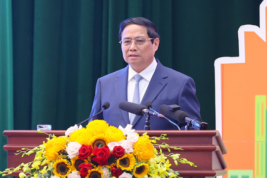 Thủ tướng chỉ đạo những nhiệm vụ chiến lược, quan trọng để Lạng Sơn phát triển nhanh, bền vững
