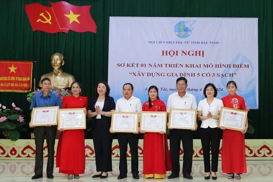 Phụ nữ Lương Tài (Bắc Ninh): Đa dạng hóa sinh kế, giảm nghèo bền vững