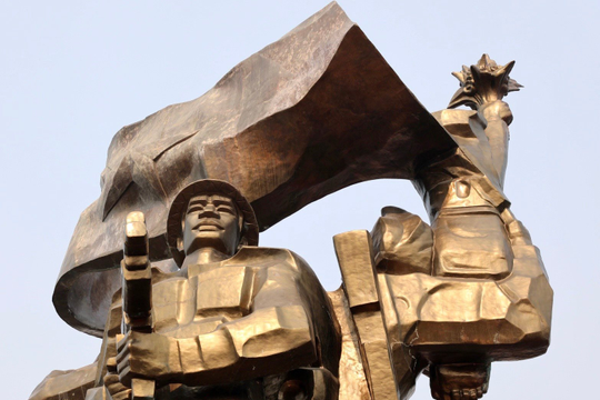 Tượng đài Chiến thắng Điện Biên Phủ: Món quà của người con Nam Bộ