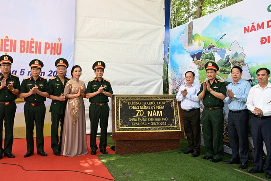 Điện Biên: Tổ chức lễ gắn biển tên đường Tạ Quốc Luật