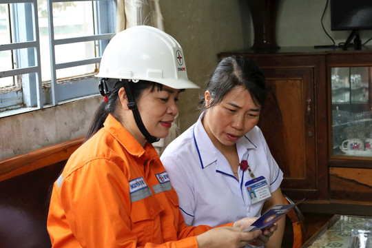 Điện lực Đắk Lắk: Dự kiến trao thưởng cho 300 hộ gia đình tiết kiệm điện trong năm 2024