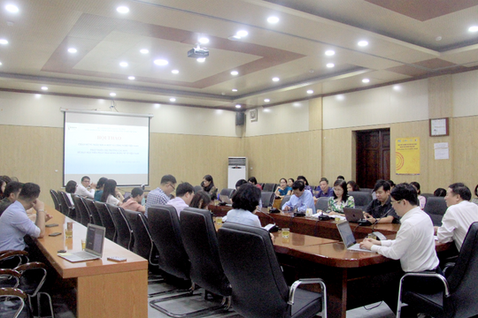 Nhà khoa học tham gia tọa đàm về Phát triển thị trường các - bon tại Việt Nam