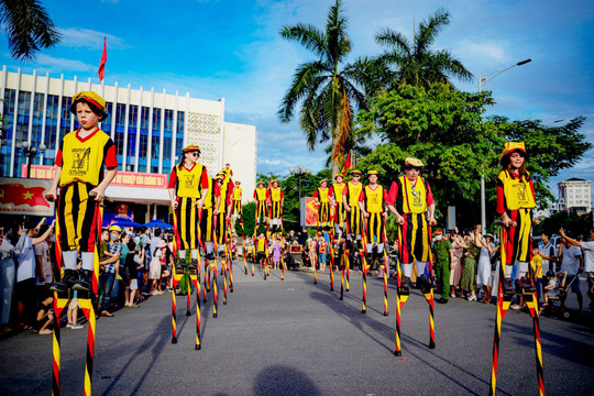 Thừa Thiên - Huế thu về gần 160 tỷ đồng trong Tuần lễ Fesival