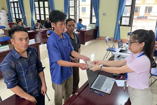 Chi trả hơn 1,8 tỷ đồng tiền DVMTR tại xã Nậm Nhừ và xã Na Cô Sa, huyện Nậm Pồ