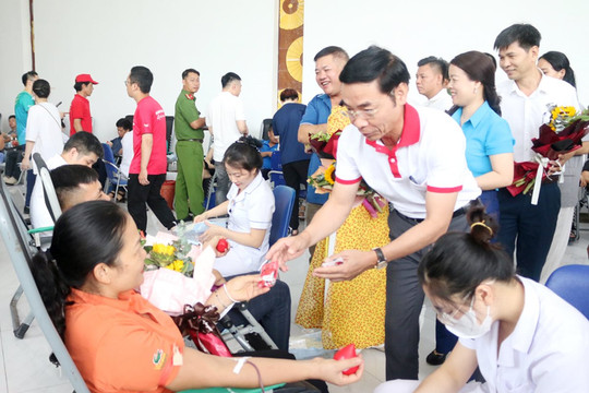 Lào Cai: Ý nghĩa chương trình “Sắc đỏ biên cương 2024”