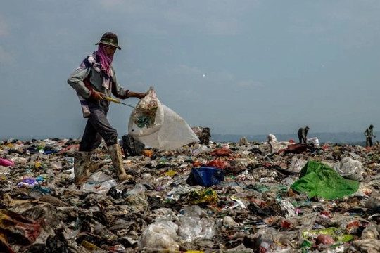 Giới hạn toàn cầu về sản xuất nhựa để hạn chế ô nhiễm nhựa