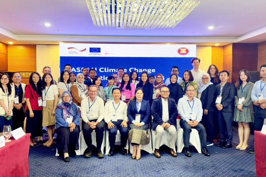 Tăng cường năng lực đàm phán biến đổi khí hậu cho các quốc gia ASEAN