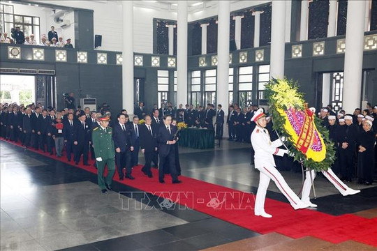 Đoàn Quốc hội viếng Tổng Bí thư Nguyễn Phú Trọng