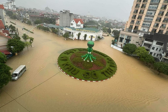 Lạng Sơn: Mưa lớn gây ngập úng ở nhiều nơi