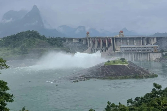 Phú Thọ đảm bảo an toàn hạ du khi hồ thủy điện Tuyên Quang xả lũ