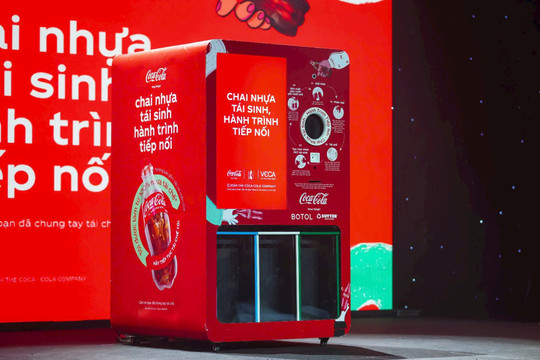 Coca-Cola Việt Nam tiếp tục triển khai "Chai nhựa tái sinh, Hành trình tiếp nối"