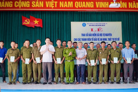 100% thành viên Tổ bảo vệ an ninh trật tự tham gia BHXH tự nguyện