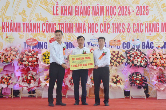 Phân bón Cà Mau đồng hành cùng giáo dục địa phương xã Bắc Sơn