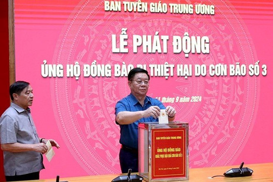 Nhiều bộ, ngành, địa phương chung tay ủng hộ đồng bào bị thiệt hại do bão số 3