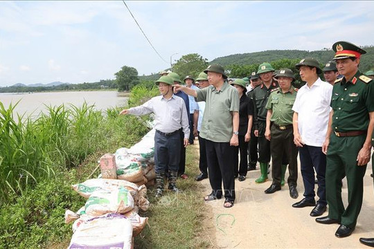 Tổng Bí thư, Chủ tịch nước Tô Lâm kiểm tra công tác phòng, chống lụt bão và thăm hỏi nhân dân vùng lụt, bão tại Tuyên Quang