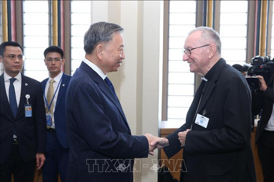 Tổng Bí thư, Chủ tịch nước Tô Lâm gặp Thủ tướng Vatican