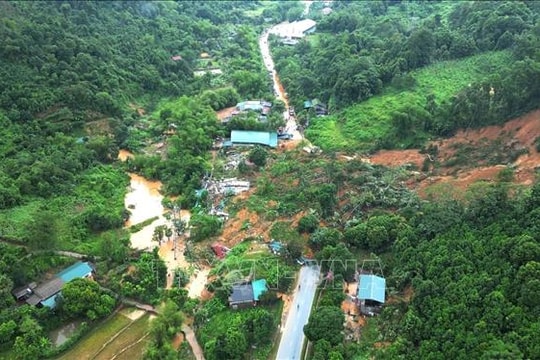 Quân đội bay flycam quét các điểm xung yếu, nguy cơ sạt lở ở Hà Giang