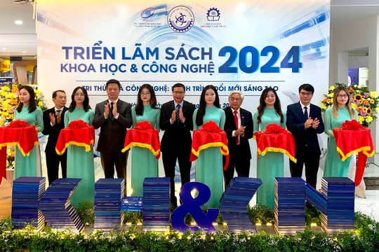 Khai mạc Triển lãm Sách KH&CN năm 2024: Lan tỏa văn hóa đọc, kiến tạo nền tảng dữ liệu