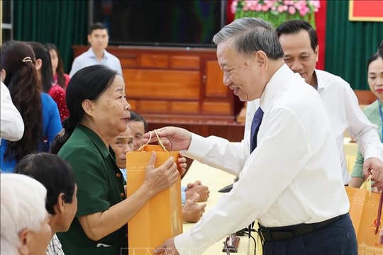 Tổng Bí thư, Chủ tịch nước Tô Lâm tri ân người có công và hỗ trợ người nghèo tỉnh Quảng Trị