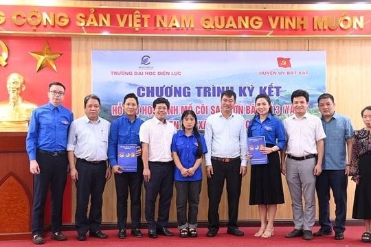 EPU chắp cánh ước mơ cho nữ sinh mồ côi sau bão ở Lào Cai