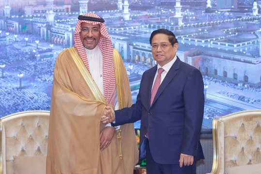 Thủ tướng đề nghị sớm đàm phán hiệp định thương mại tự do Việt Nam-Saudi Arabia