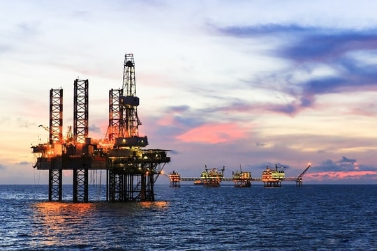 Xây dựng 2 kịch bản tăng trưởng Năm 2025: Petrovietnam kiên định duy trì nhịp độ tăng trưởng, phát triển bền vững