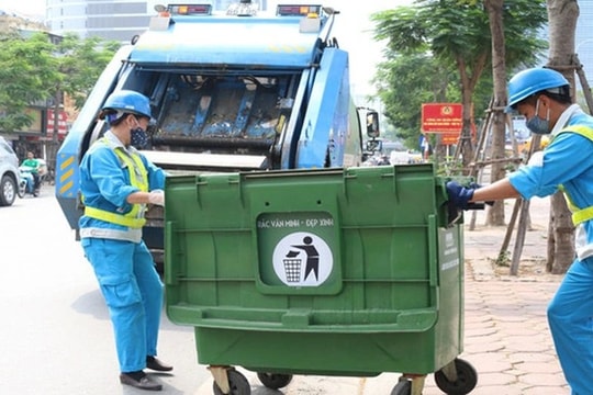 Lao động thu gom, tái chế rác thải đối mặt nhiều rủi ro