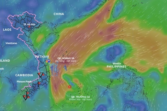 Hướng đi mới nhất của cơn bão số 10 trên vùng biển nước ta
