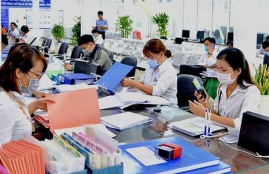 Chính sách, chế độ đối với cán bộ, công chức, viên chức trong thực hiện sắp xếp tổ chức bộ máy