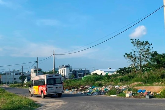 Đà Nẵng: Kiên quyết “dẹp” tình trạng đổ trộm, tập kết rác thải gây ô nhiễm