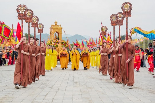 ‏Khai hội xuân Tam Chúc 2025: Hà Nam liên tiếp đón tin vui‏