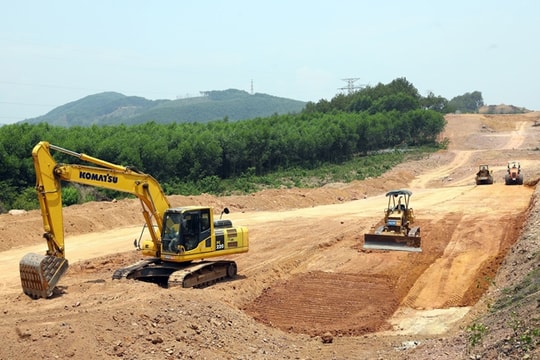 Tuyệt đối không để các dự án bị chậm tiến độ do thiếu nguồn vật liệu cát, sỏi, đá