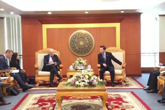 Bộ trưởng Trần Hồng Hà tiếp và làm việc với các đối tác quốc tế