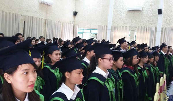 Đại học TN&MT Hà Nội cho "ra lò" 781 tân Cử nhân, kỹ sư chính quy đầu tiên