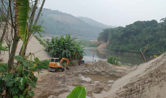 Kiểm tra khai thác và tập kết cát, đá, sỏi ở TP Lào Cai