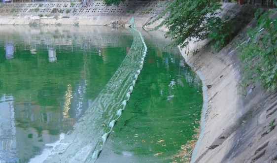 Hà Nội: Xâm lấn ao hồ gây ô nhiễm